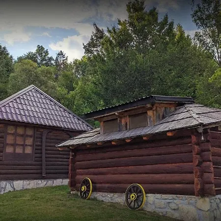Etno Kuce Miljevic Campsite