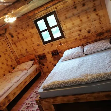 Etno Kuce Miljevic * Sipovo