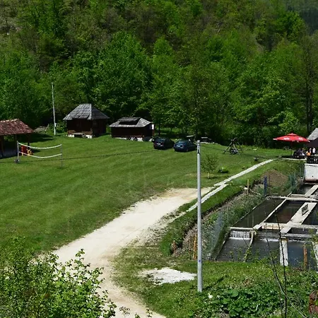 Camping Etno Kuce Miljevic Sipovo