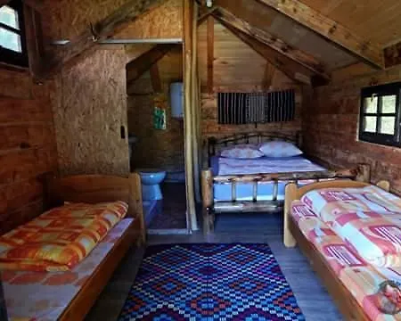 Campsite Etno Kuce Miljevic