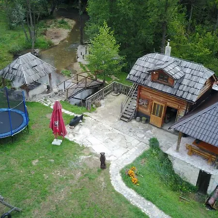 Etno Kuce Miljevic Sipovo