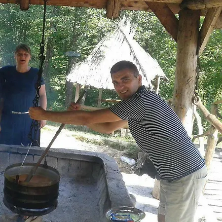 Campsite Etno Kuce Miljevic