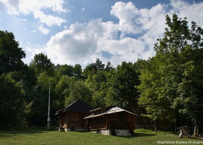 Etno Kuce Miljevic 营地 *